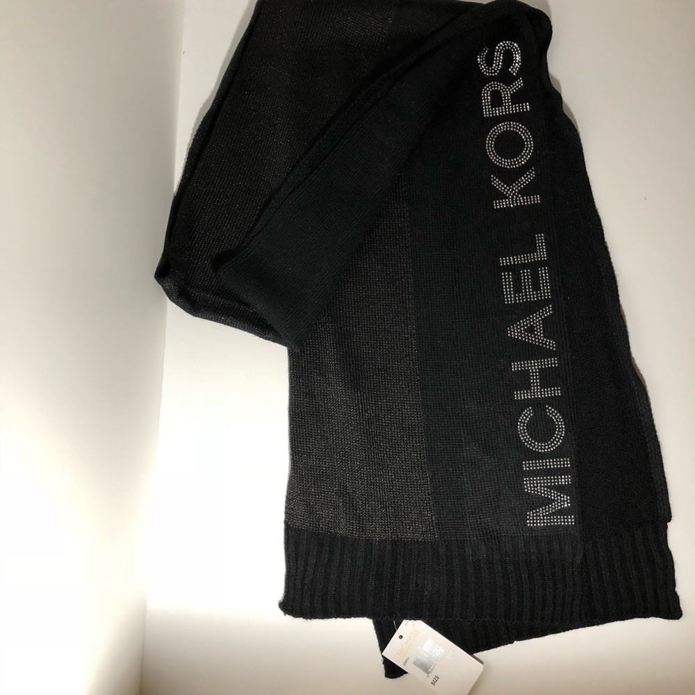 Michael Kors scarf